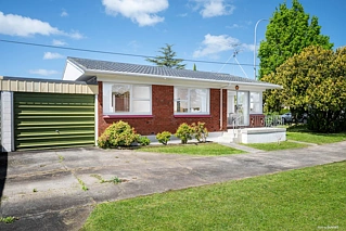1/648 Pakuranga Road, Highland Park, Manukau City