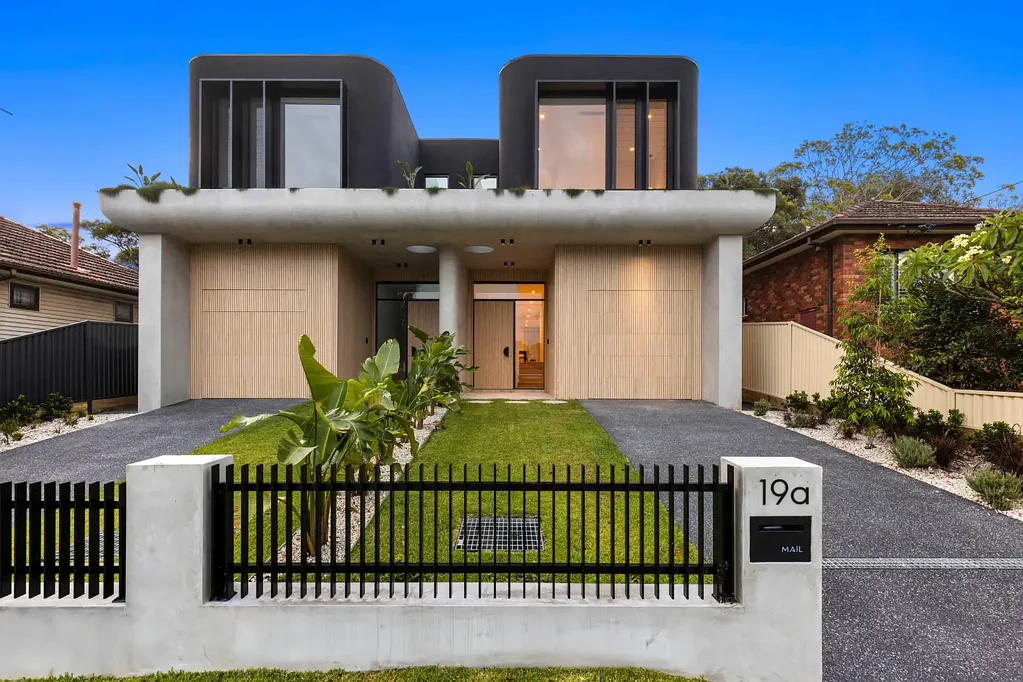 19a North West Arm Road, Gymea, NSW 2227