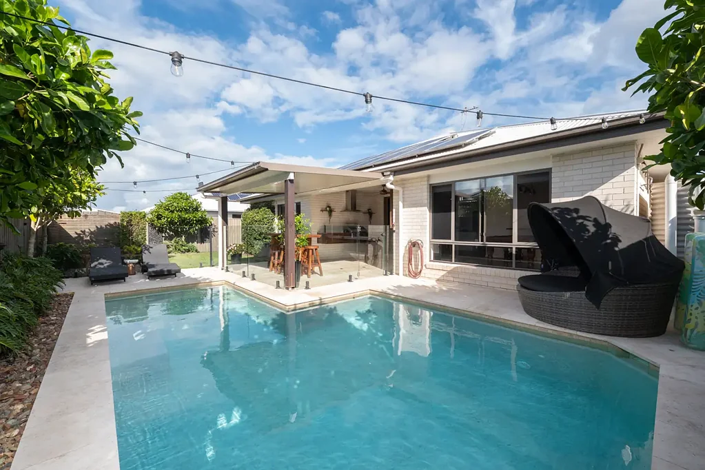 Side access and massive home in the heart of Baringa!