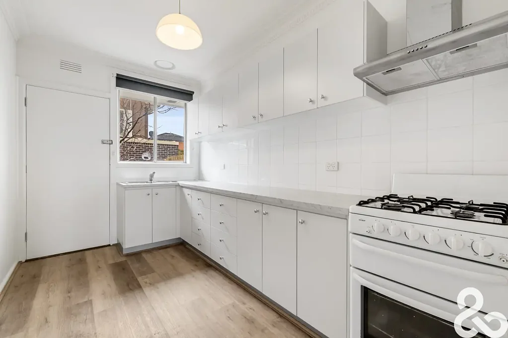 Renovated and fantastic location!