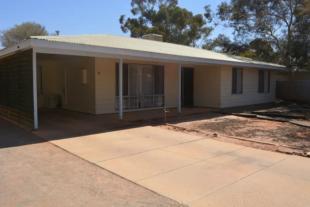 15 Mirra St, Roxby Downs, SA 5725
