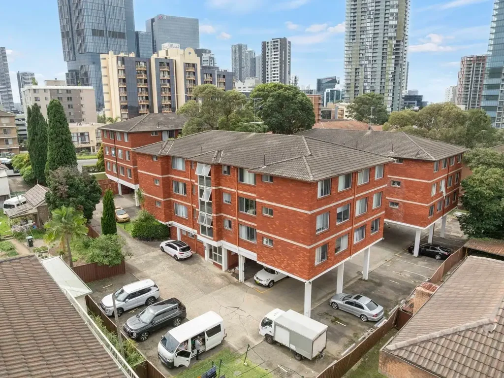For Lease | Convenient 2-Bedroom Unit in Prime Parramatta Location