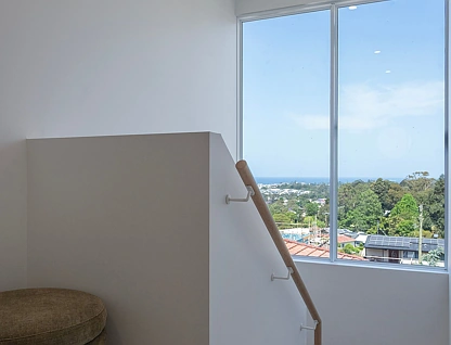 16B Robsinsville Crescent, Thirroul, Wollongong - Greater Region, 4 ห้องนอน, 2 ห้องน้ำ, House