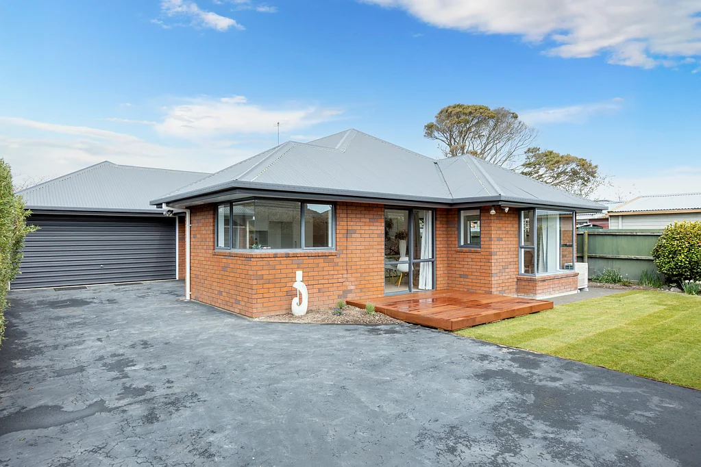 2/14 Farquhars Road, Redwood, Christchurch, Canterbury