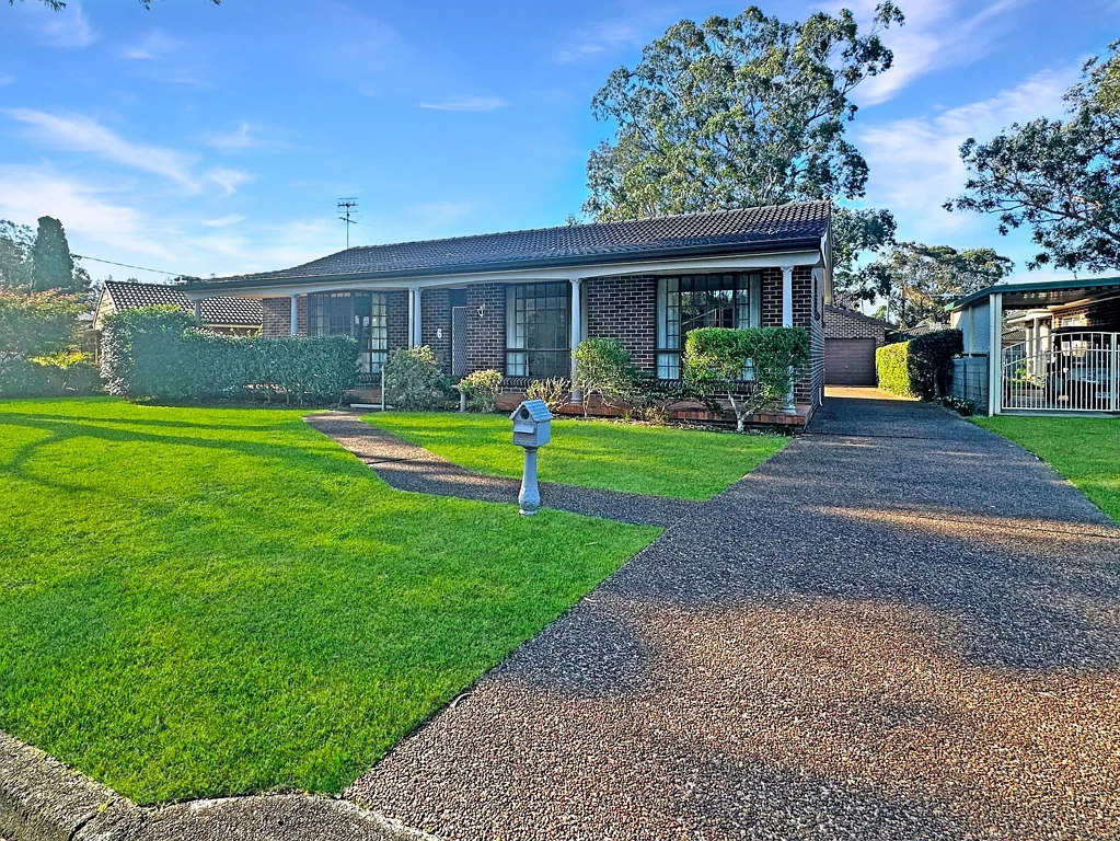 6 Albatross Avenue, Hawks Nest, NSW 2324