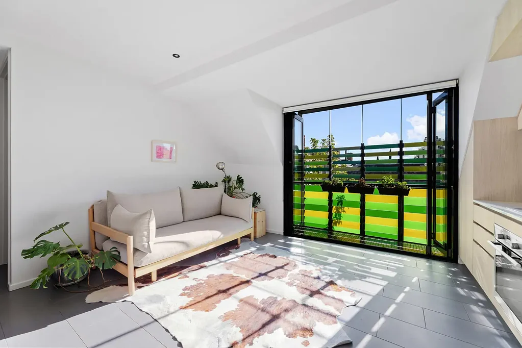 17/17 Ellesmere Road, Windsor, VIC 3181