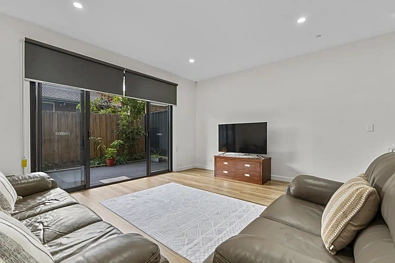 2/22 Luck Street, Eltham, VIC 3095, 3 Bedrooms, 2 Bathrooms, Townhouse