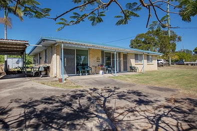 बाहरी क्षेत्र - 2 River Hills Road, Eagleby, QLD 4207