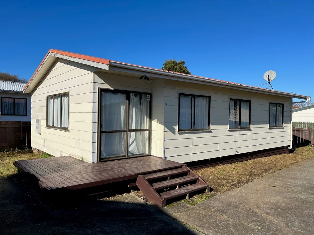 Clendon Park, 3 bedrooms