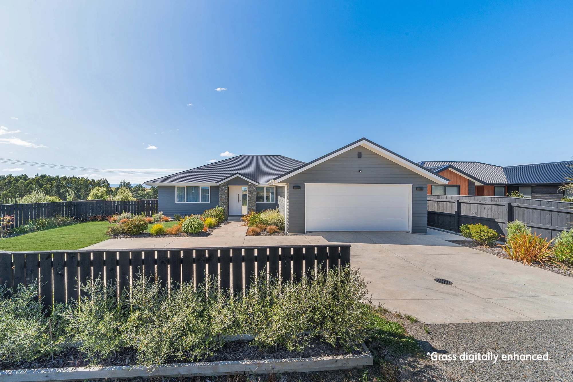 Feilding 4房  Executive living on the edge of town