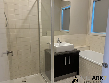 40 Barleygrass Crescent, Brookfield, Western Region, 4 habitaciones, 2 baños, House