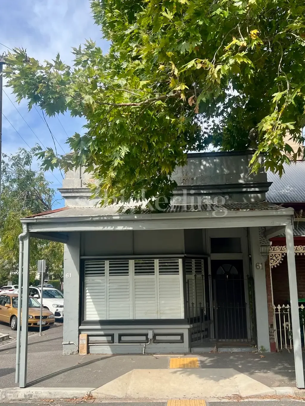 Fully Furnished Inner City Pad