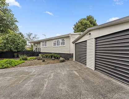 7 Rainbow Place, Wattle Downs, Manukau City, 3 Kuwarto, 1 Banyo, House