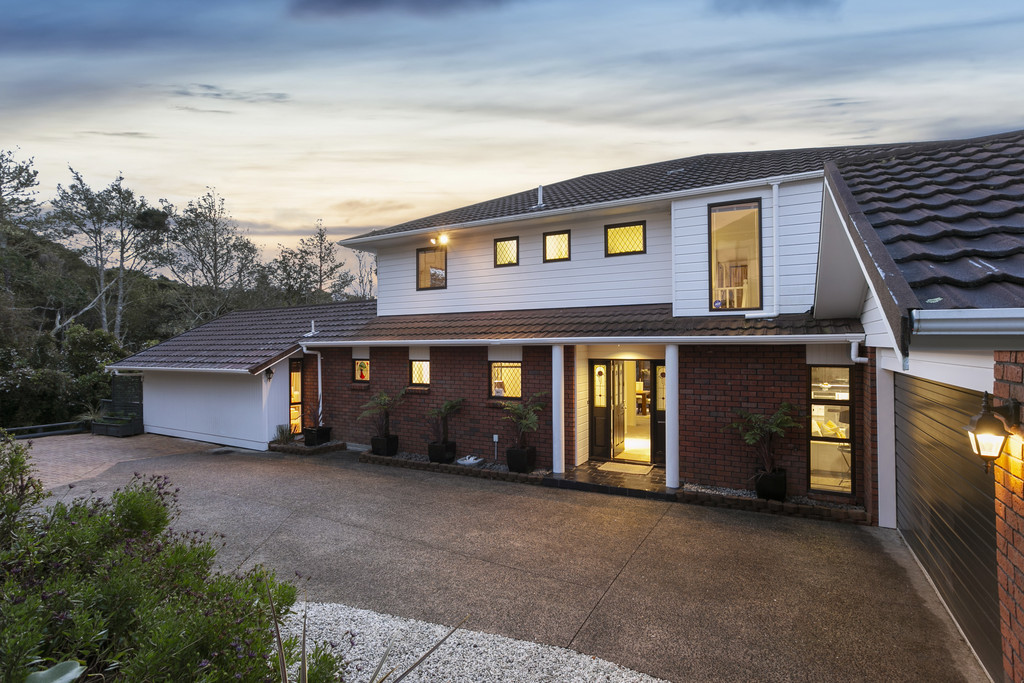 28 Ravenstone Place, Chatswood, Auckland - North Shore, 4 habitaciones, 2 baños