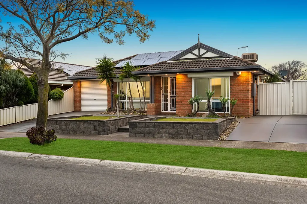 Craigieburn 4Habitaciones Masterful Single Level Living Opposite Picturesque Parkland