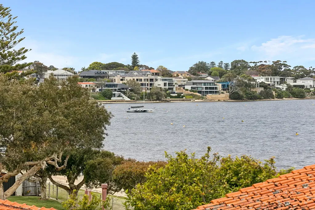 8/18 Victoria Avenue, Claremont, WA 6010