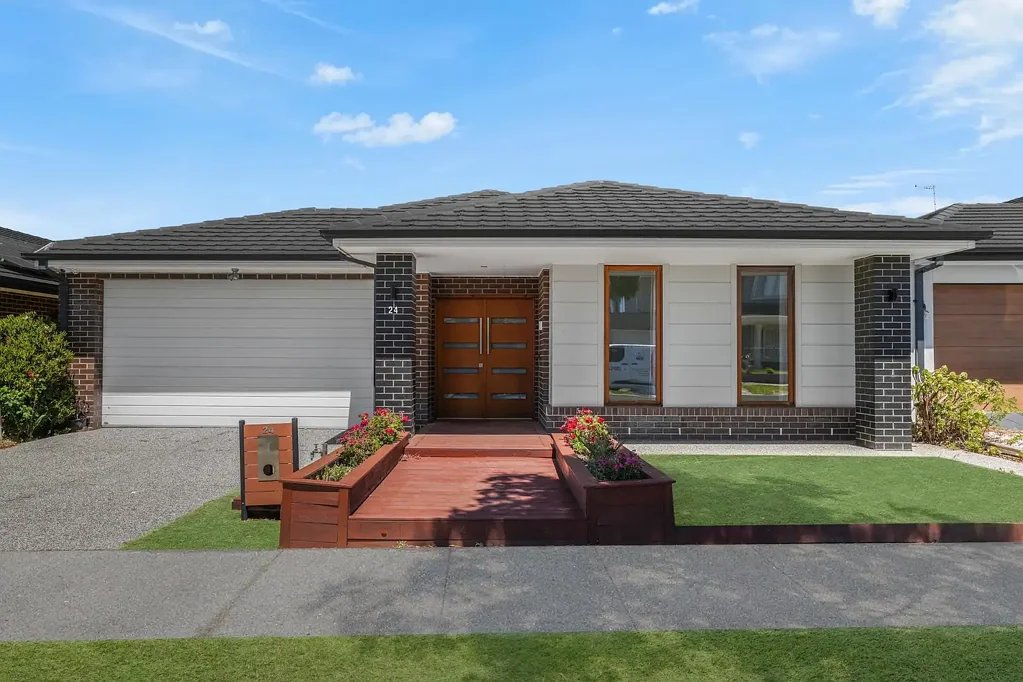 Experience Modern Living in this Stunning North-East Facing Home in Manor Lakes!