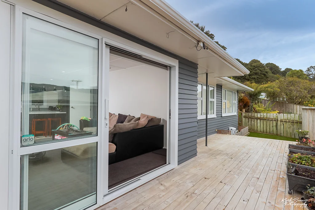 Wainuiomata 3房  Vendor Bought Up North - Must Be Sold!