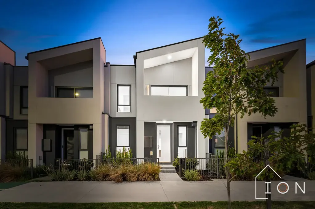 18 Bellavita Avenue, Clyde, VIC 3978
