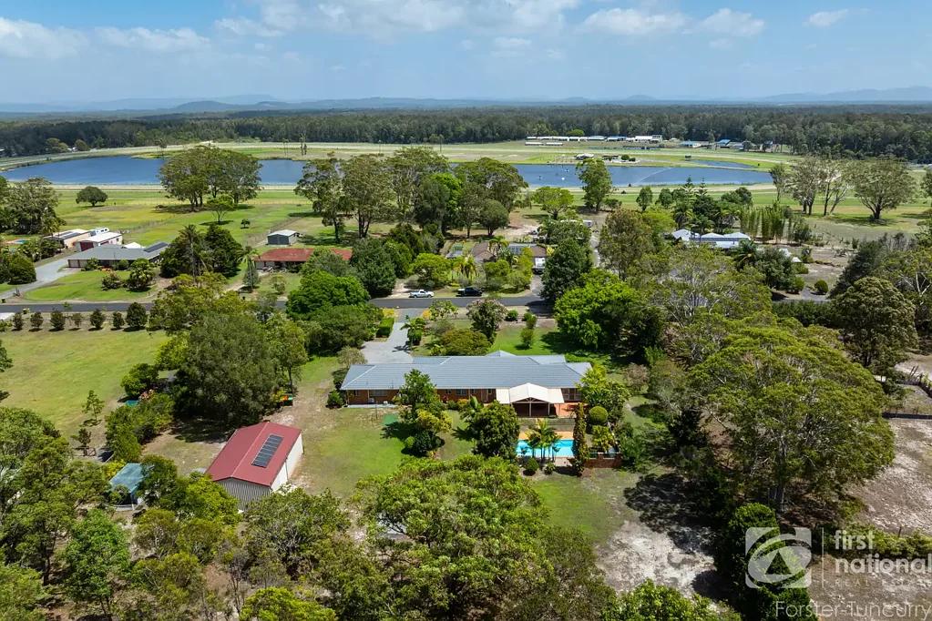 13 Tulloch Road, Tuncurry, NSW 2428