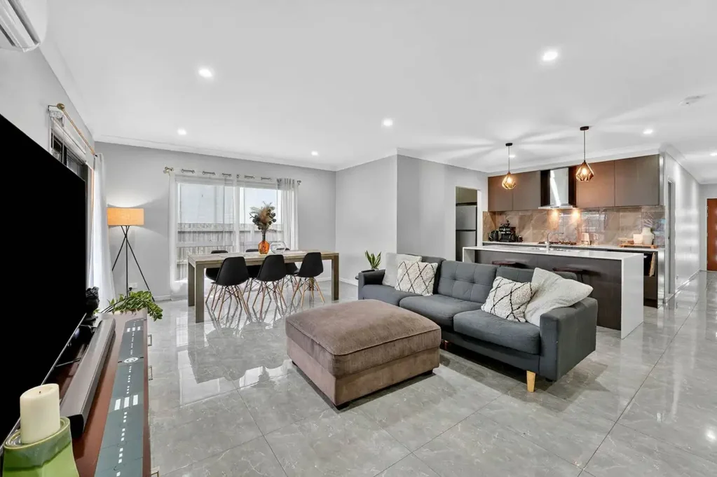 Bellbird Park 4chambre Contemporary Comfort with Space to Grow