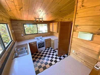 Idyllic 6-month let to December