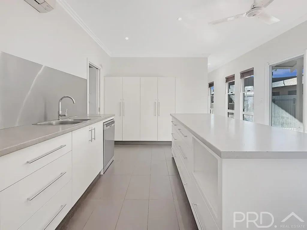 3 Tattler Route, Nickol, WA 6714