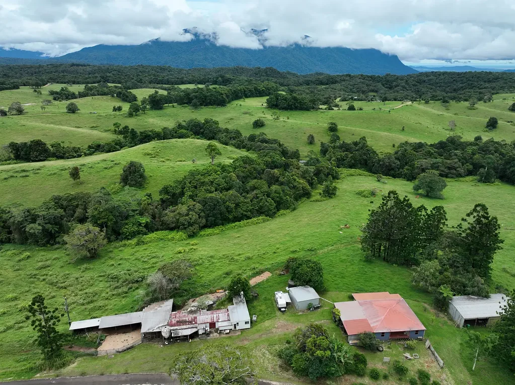 Address Withheld, Topaz, QLD 4885