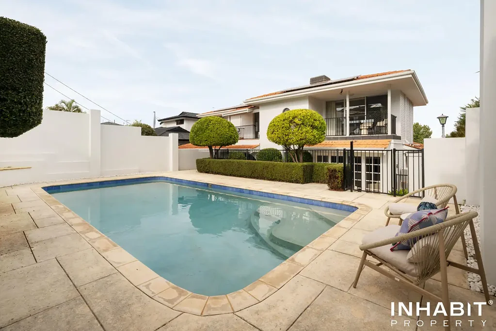 Dianella 5ห้องนอน A Rare Family Sanctuary in Dianella's Golden Triangle