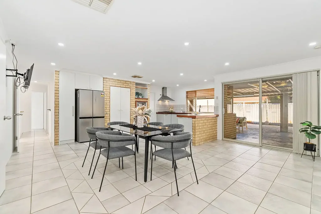 20 Jacana Parade, Ballajura, WA 6066