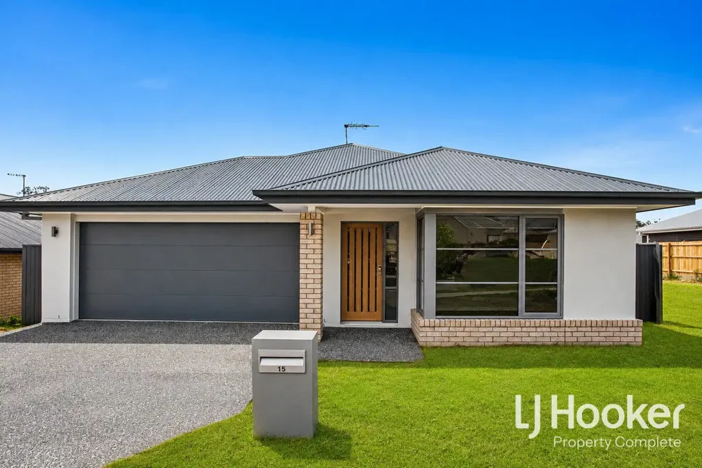 FAMILY HOME - DUCTED A/C - ADDITIONAL LIVING AREA