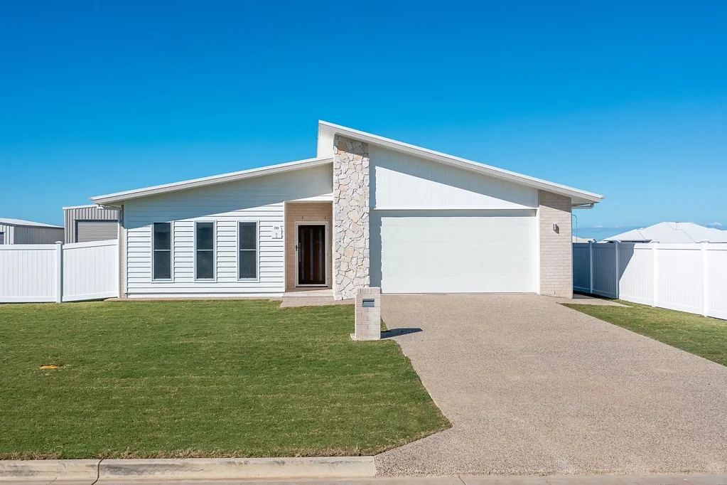 Innes Park 4कमरा ***NEW TO THE MARKET***