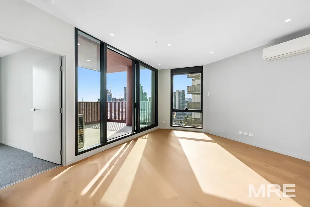 Brand new luxury @ The Canopy