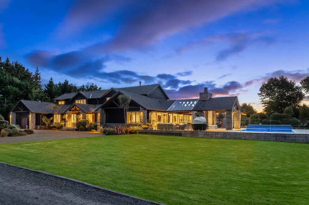 Otaihanga 5 Bedroom Otaihanga Opulence