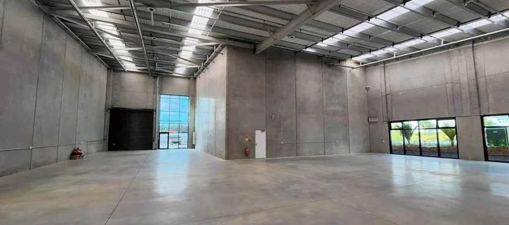 Westgate  PREMIUM HIGH-STUD INDUSTRIAL