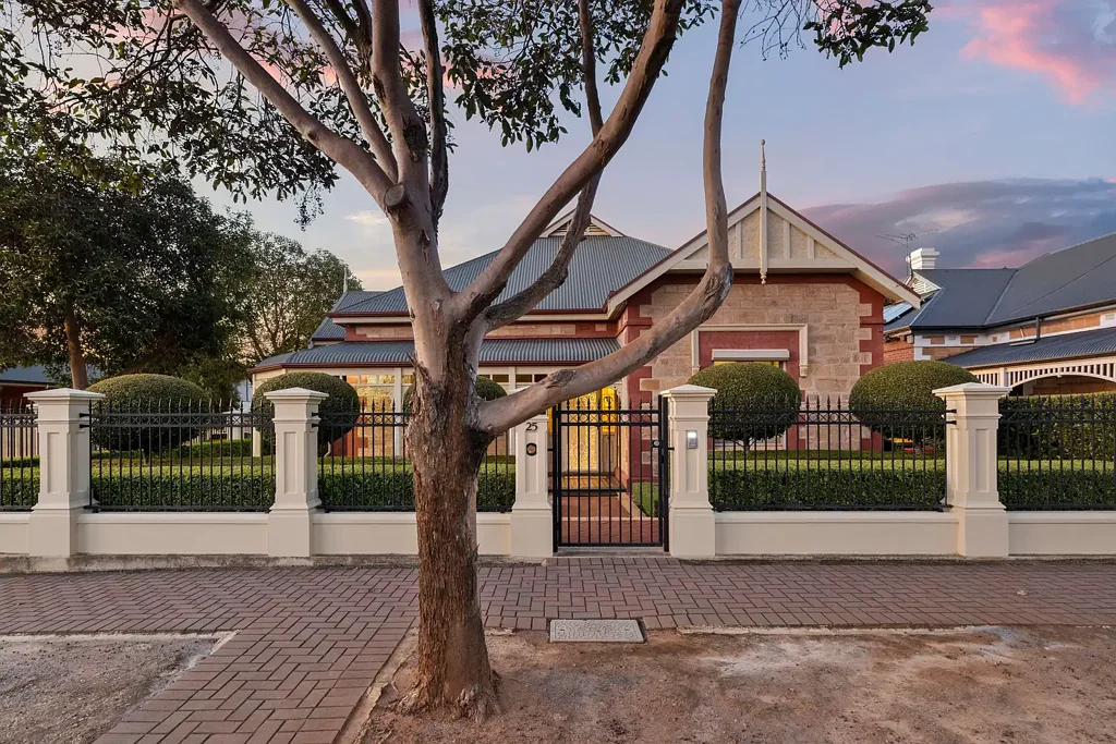 Payneham South 4chambre Character-Filled Family Home