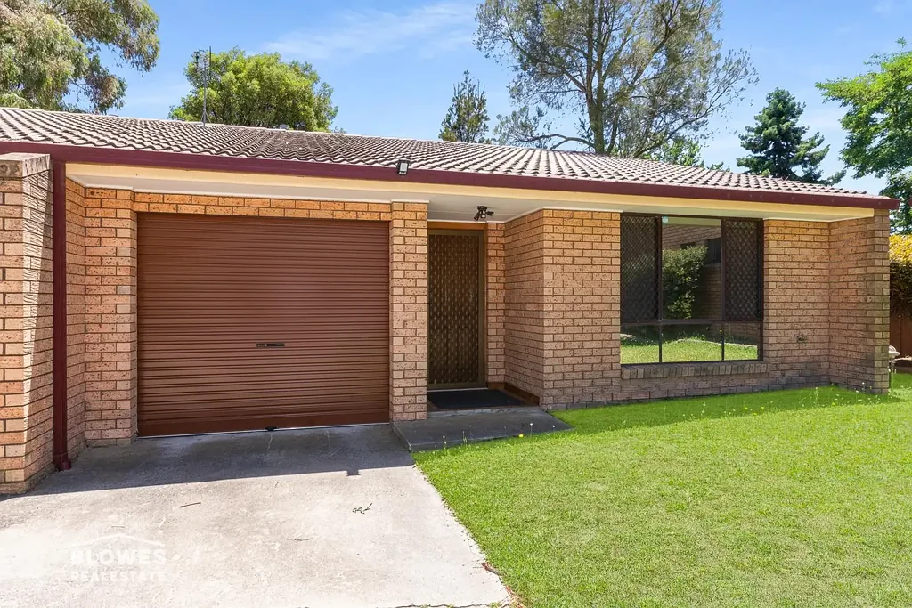 2/11 Moad Street, Orange, NSW 2800