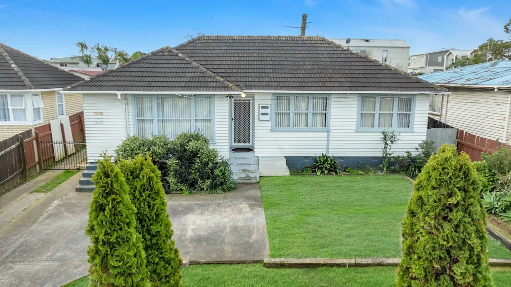 30 Plumley Crescent, Mangere, Manukau City, Auckland