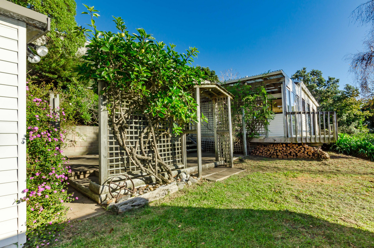 38 Hicks Crescent, Waikanae Beach