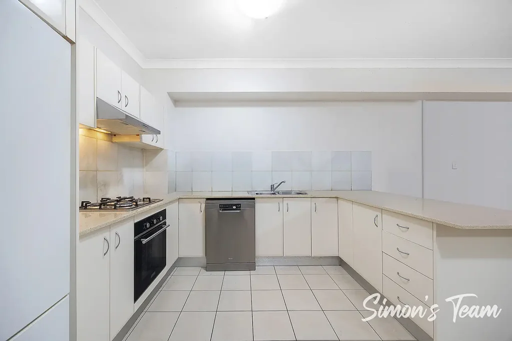 Homebush West 2Phòng ngủ Oversized Garden Apartment | Strong Rental Appeal | Future Value-Add
Potential