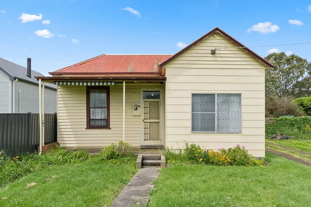 34 Thomson Street, Terang, VIC 3264