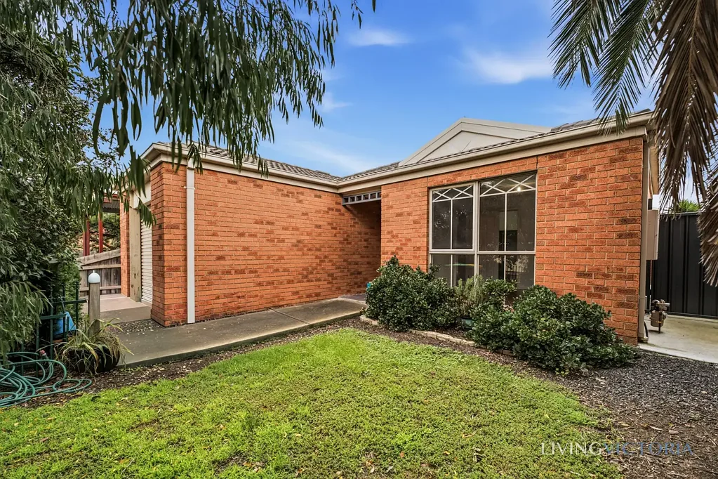 Comfortable Family Living in a Convenient Location