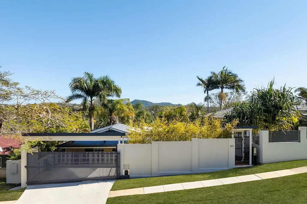 63 Kilkivan Avenue, Kenmore, QLD 4069