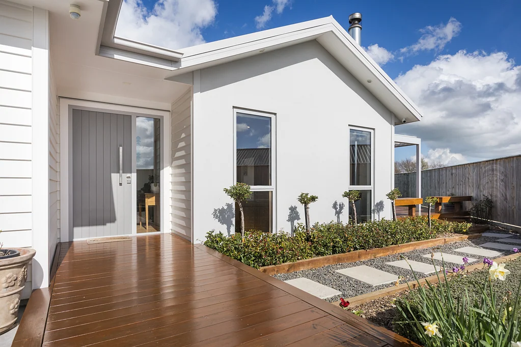 Feilding 3 Bedroom YOUR SPACIOUS SANCTUARY AWAITS