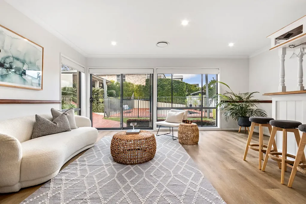 4 Embleton Court, Lakelands, NSW 2282