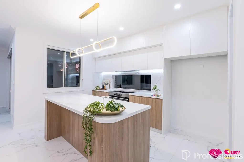 Austral 5房 家庭、投资者和首次购房者的全新现代升级 Fresh, Modern Upgrade for Families, Investors & First Home Buyers