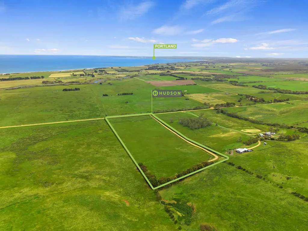 Narrawong Stunning Acreage In Picturesque Coastal Town