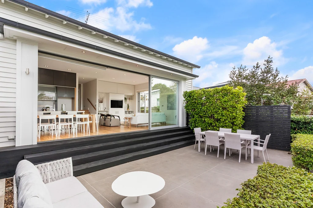Grey Lynn 4房 左手繁华，右手静谧：经典翻新别墅，邂逅高品质家庭时光！ Vendors moved out - Moved on