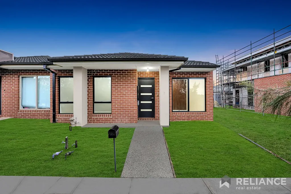 Low Maintenance Living - No Grass and No Carpets!