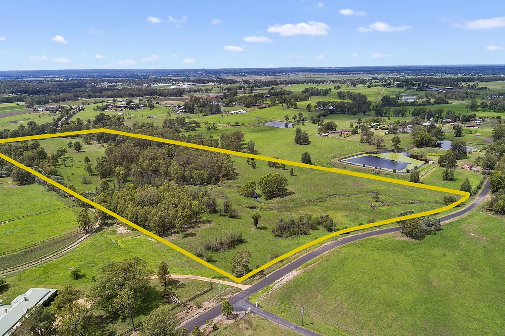 North Richmond Stunning Acres are a Blank Canvas